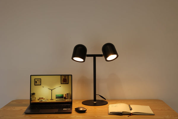 Minimalistisk Skrivebordslampe - Med Base & To lamper - Sort
